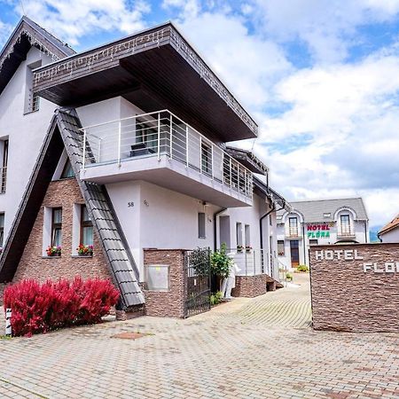 Hotel Flora Bešeňová Kültér fotó