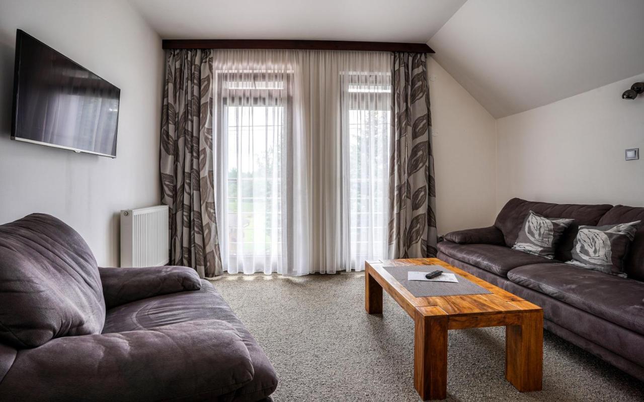 Hotel Flora Bešeňová Kültér fotó