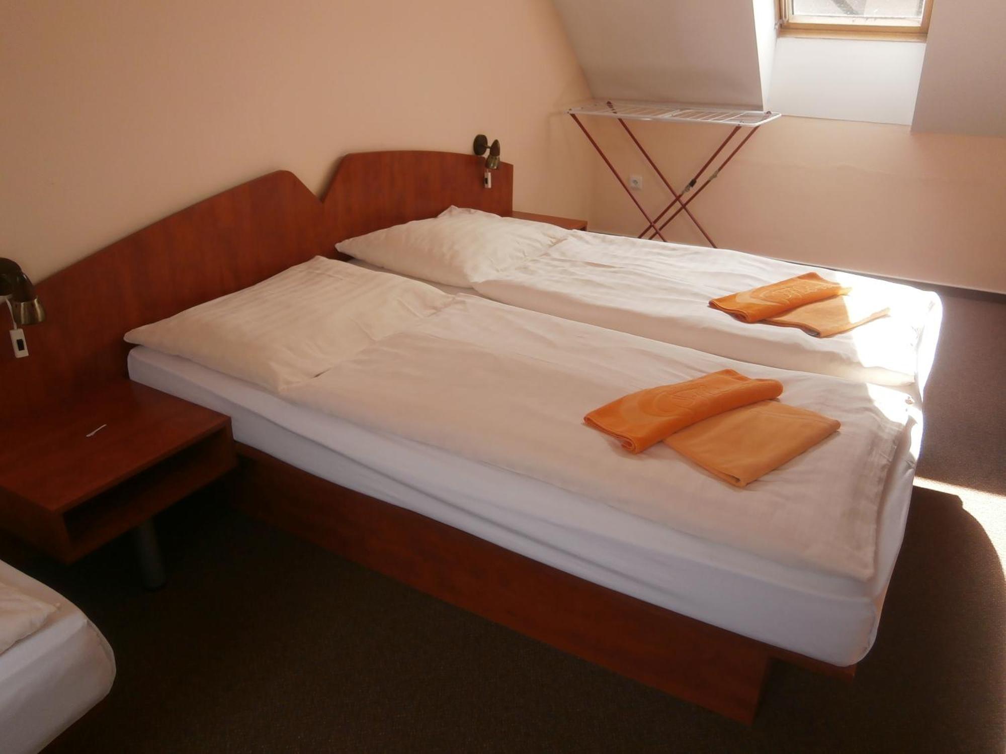 Hotel Flora Bešeňová Kültér fotó