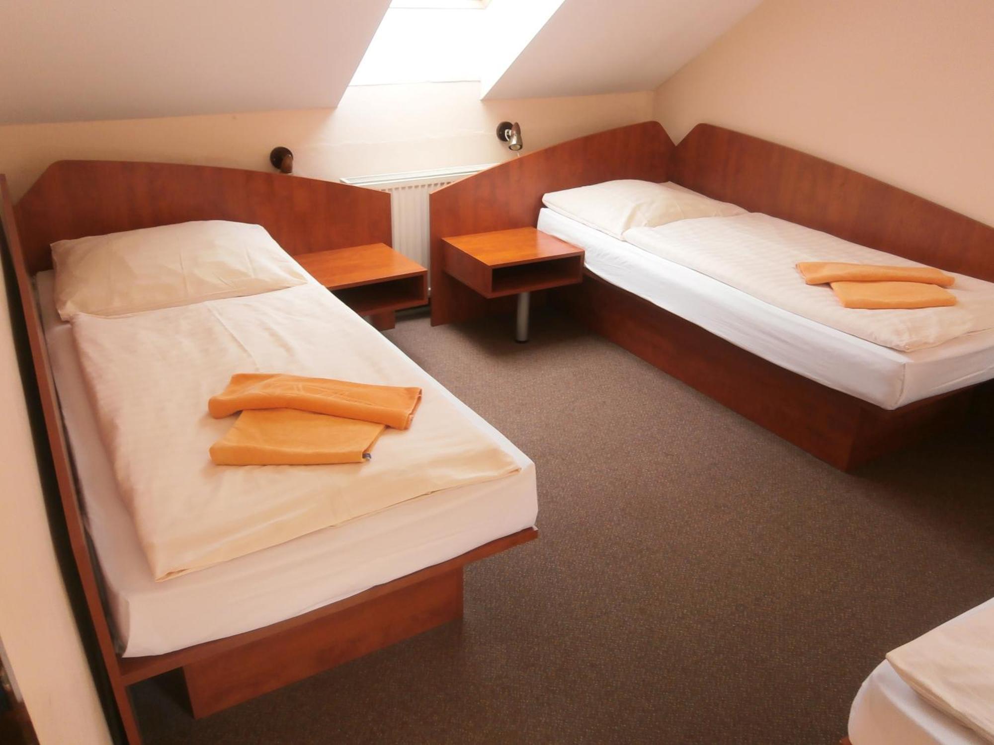 Hotel Flora Bešeňová Kültér fotó